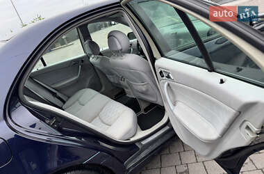 Седан Mercedes-Benz C-Class 2001 в 