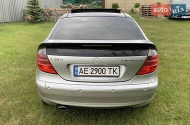 Купе Mercedes-Benz C-Class 2002 в 