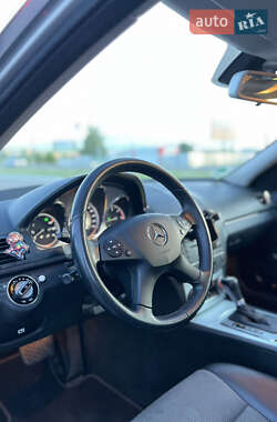 Универсал Mercedes-Benz C-Class 2010 в 
