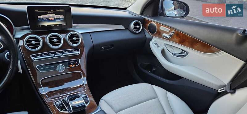 Седан Mercedes-Benz C-Class 2015 в Харькове