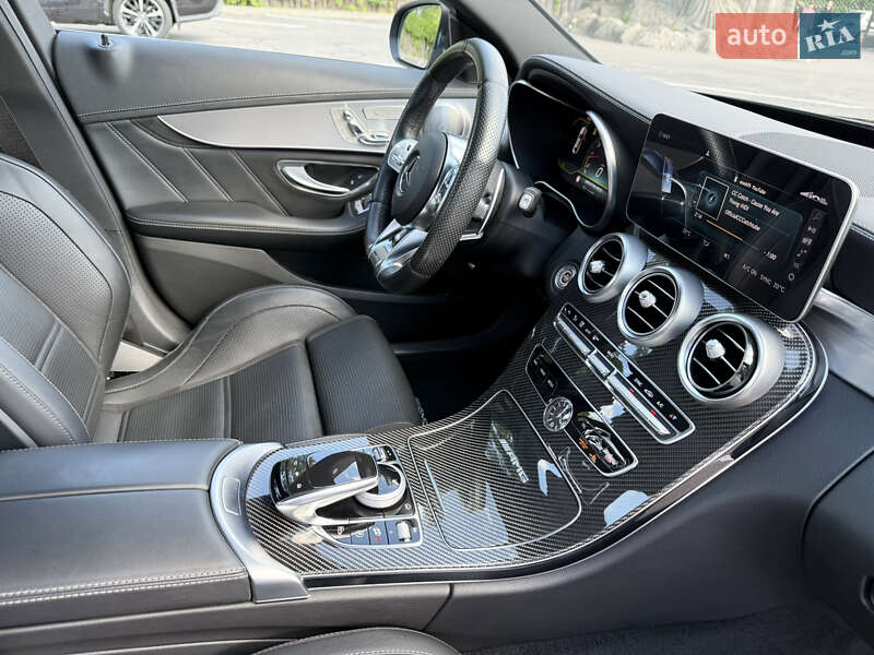 Седан Mercedes-Benz C-Class 2019 в Днепре