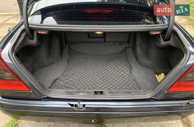 Седан Mercedes-Benz C-Class 1997 в 