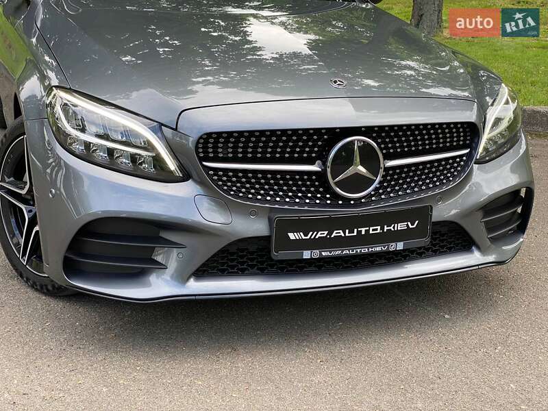 Универсал Mercedes-Benz C-Class 2018 в Киеве