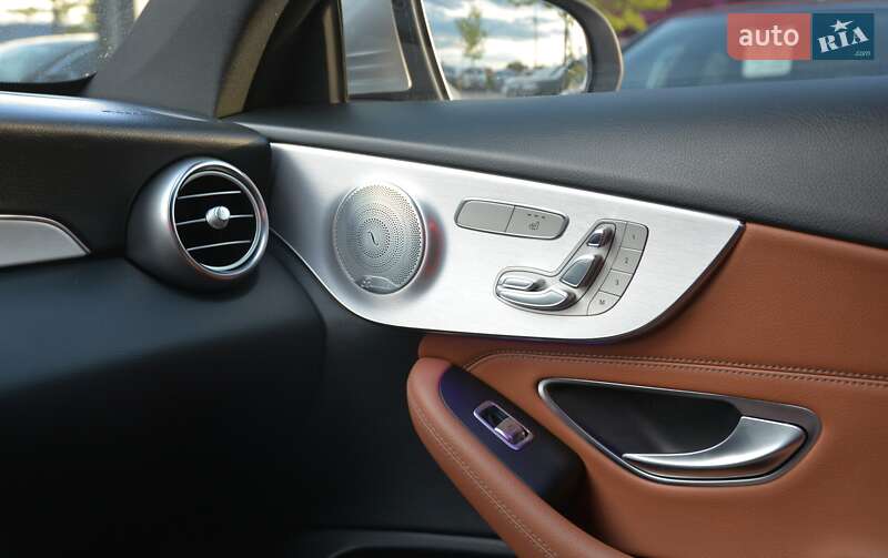 Купе Mercedes-Benz C-Class 2019 в Києві