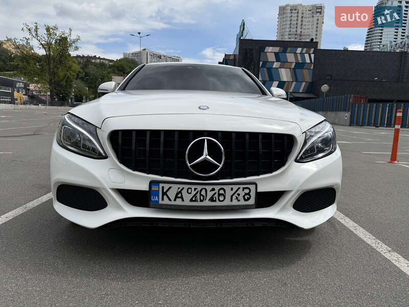 Седан Mercedes-Benz C-Class 2016 в 