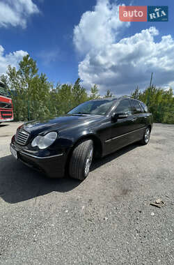 Универсал Mercedes-Benz C-Class 2002 в 