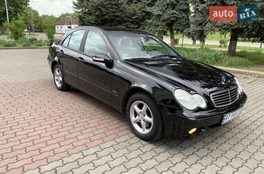 Седан Mercedes-Benz C-Class 2003 в Ивано-Франковске