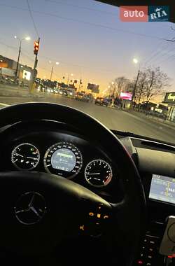Седан Mercedes-Benz C-Class 2011 в 