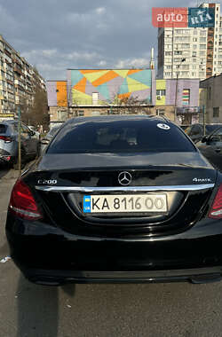Седан Mercedes-Benz C-Class 2017 в 