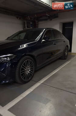 Mercedes-Benz C-Class 2022