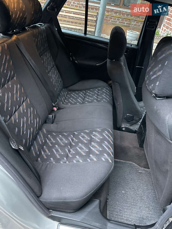 Универсал Mercedes-Benz C-Class 1999 в Сокале