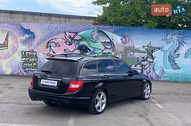 Универсал Mercedes-Benz C-Class 2012 в 