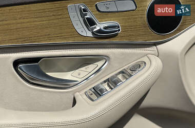Седан Mercedes-Benz C-Class 2015 в 