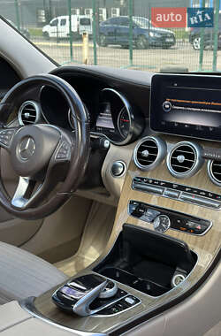 Седан Mercedes-Benz C-Class 2015 в 