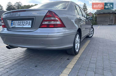 Седан Mercedes-Benz C-Class 2006 в 