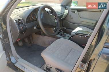 Універсал Mercedes-Benz C-Class 1996 в 