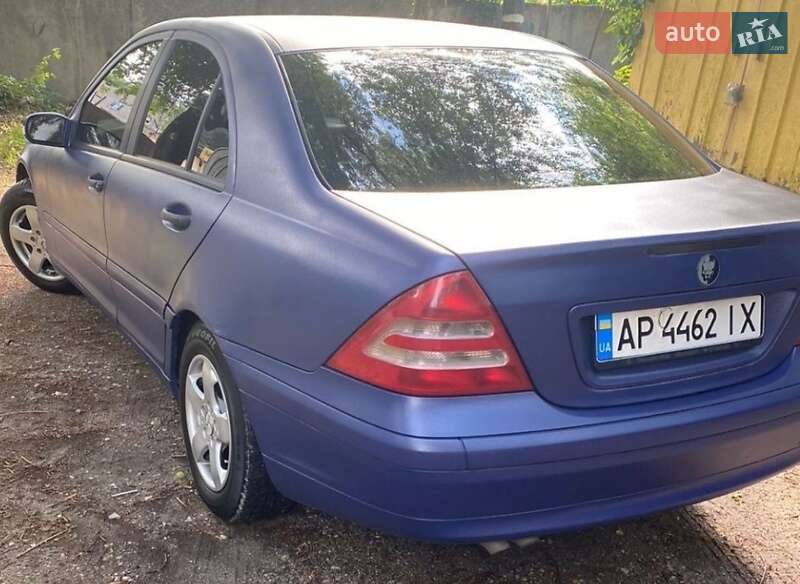 Седан Mercedes-Benz C-Class 2000 в Запорожье