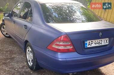 Седан Mercedes-Benz C-Class 2000 в 