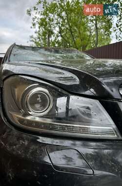 Mercedes-Benz C-Class 2011 Mercedes-Benz C-Class 2011