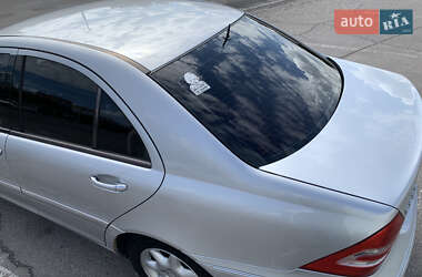 Седан Mercedes-Benz C-Class 2001 в 