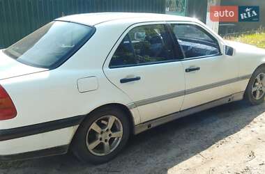 Седан Mercedes-Benz C-Class 1995 в 