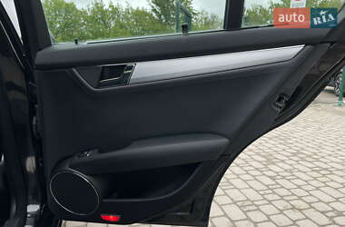Универсал Mercedes-Benz C-Class 2009 в 