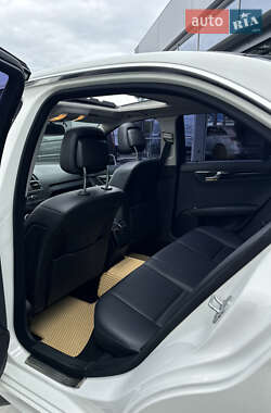 Седан Mercedes-Benz C-Class 2011 в 