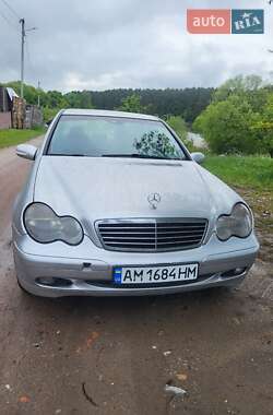 Седан Mercedes-Benz C-Class 2001 в Житомире