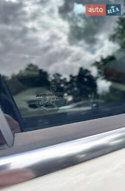Седан Mercedes-Benz C-Class 2012 в 