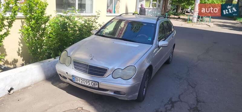 Mercedes-Benz C-Class 2003