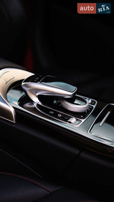 Седан Mercedes-Benz C-Class 2016 в Киеве