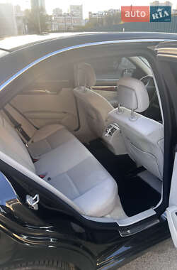 Седан Mercedes-Benz C-Class 2010 в 