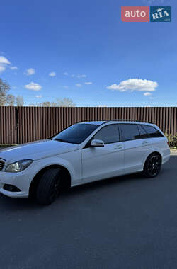 Универсал Mercedes-Benz C-Class 2012 в 