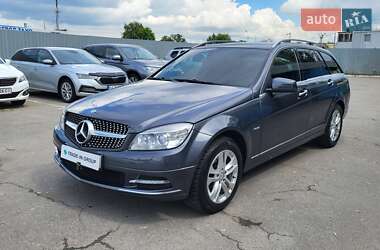 Mercedes-Benz C-Class 2010 Mercedes-Benz C-Class 2010