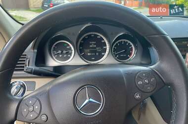 Седан Mercedes-Benz C-Class 2011 в 