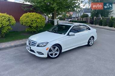 Седан Mercedes-Benz C-Class 2011 в Киеве