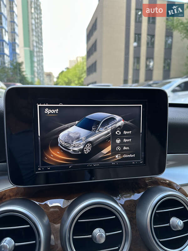 Седан Mercedes-Benz C-Class 2018 в Киеве
