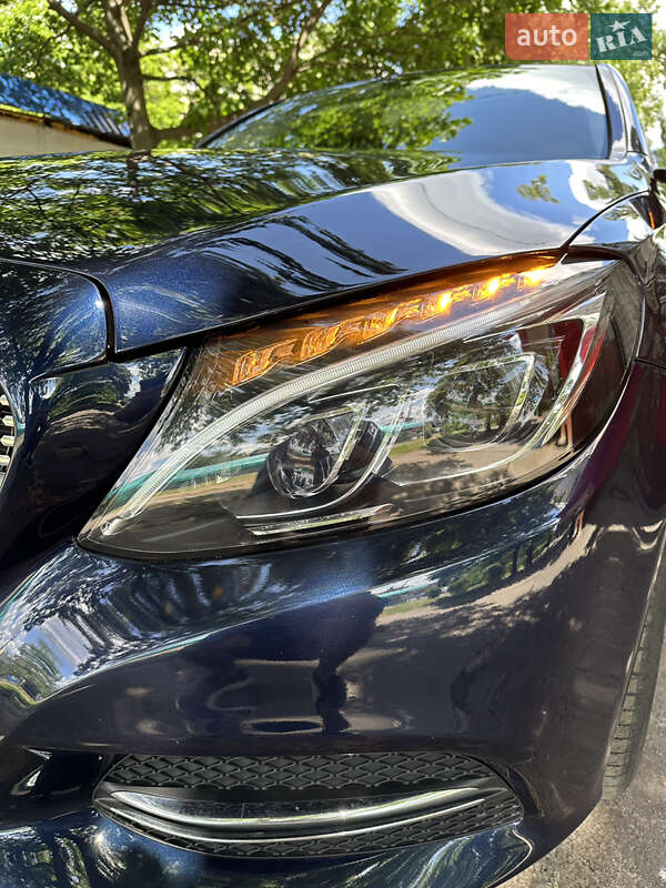 Седан Mercedes-Benz C-Class 2018 в Киеве