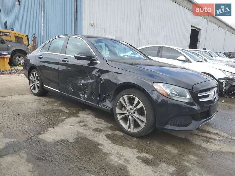 Седан Mercedes-Benz C-Class 2018 в Львове