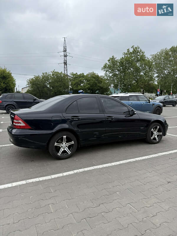 Седан Mercedes-Benz C-Class 2006 в Одесі