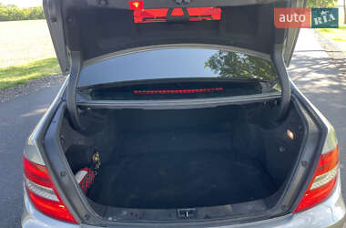 Седан Mercedes-Benz C-Class 2011 в 