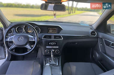 Седан Mercedes-Benz C-Class 2011 в 
