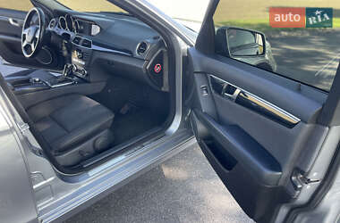 Седан Mercedes-Benz C-Class 2011 в 