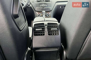 Седан Mercedes-Benz C-Class 2008 в 