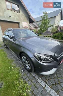 Універсал Mercedes-Benz C-Class 2017 в 