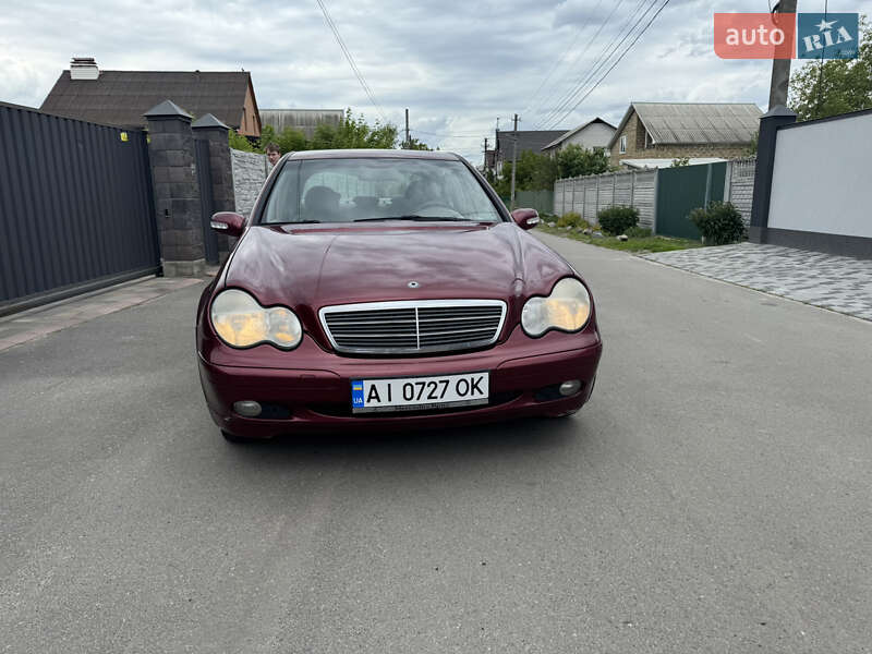 Mercedes-Benz C-Class 2001