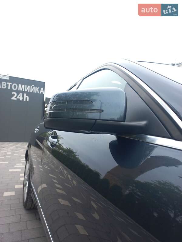 Седан Mercedes-Benz C-Class 2010 в Бучачі