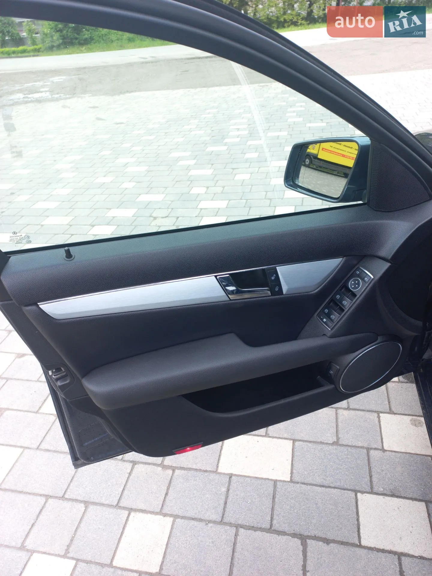 2010 Mercedes-Benz C-klasse - мініатюра 16