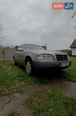 Седан Mercedes-Benz C-Class 1994 в Лубнах