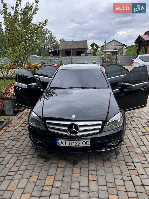 Седан Mercedes-Benz C-Class 2008 в 